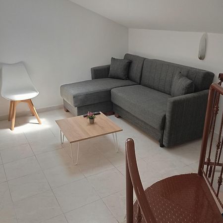 Apartments Gregory & George ハニオティス エクステリア 写真
