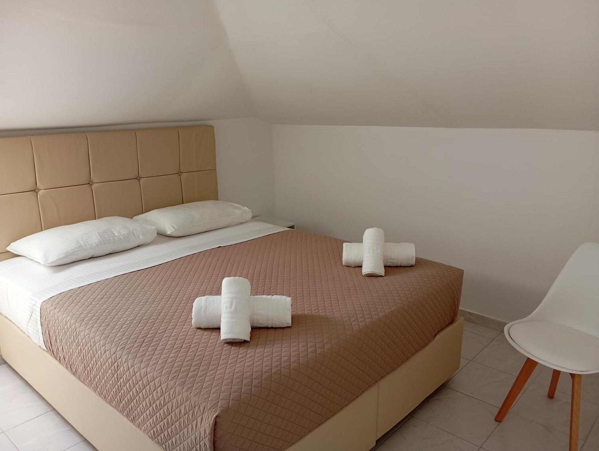 Apartments Gregory & George ハニオティス エクステリア 写真